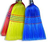 Productos-de-limpieza-escobas-02