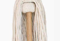 Productos-de-limpieza-trapeador-con-baston-delgado-03